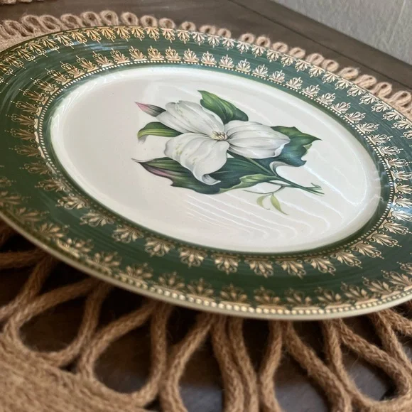 L'Triomphe American Limoges Trillium Forest Green Filigree 22K Gold Dinner Plate - Picture 2 of 4